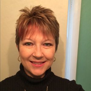 Meet your Posher, Darlene